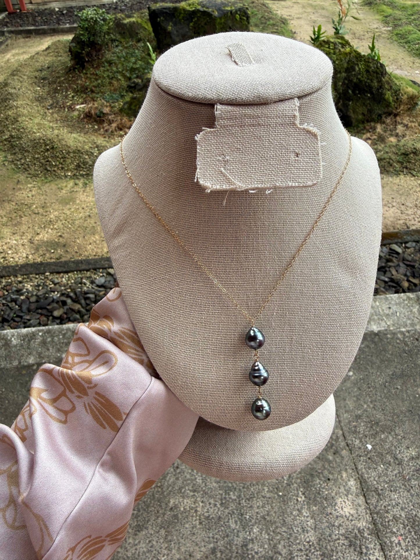 Triple vertical Tahitian pearl necklace